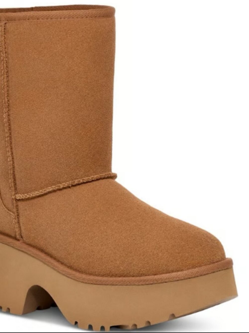 NWB UGG Classic Short New Heights Booties Chestnut Size 7 Platform - B162